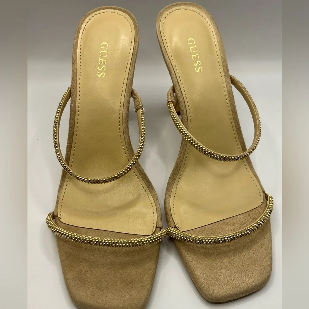 Guess Y GWHabbit sandals NWOB size 9.5